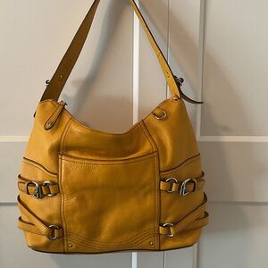 💛Etienne Aigner Mustard Leather Shoulder Bag